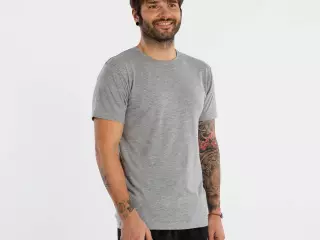 CAMISETA SOFTEE SPORTWEAR HOMBRE - XXL, GRIS CLARO