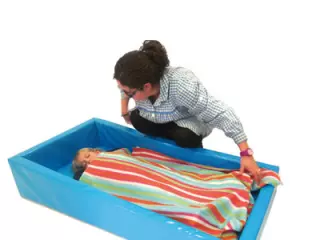 Cuna de foam sin colchón