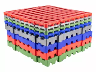PLATAFORMA DE POLIETILENO PARA BAÑO VESTUARIOS PISCINAS LOSETAS