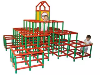 Gran pirámide Fetten GUARDERIAS
