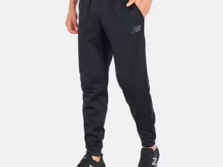 PANTALÓN NEW BALANCE TENACITY PERFORMANCE FLEECE MP23022