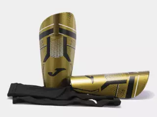 Espinilleras J-Pro amarillo negro FUTBOL