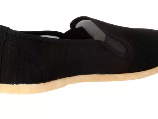 CALZADO NEGRO PARA KUNG FU