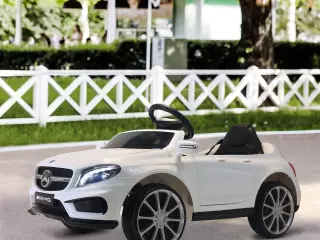 Coche Eléctrico para Niño a partir de 3 Años Automóviles Infantiles Mercedes Benz GLA con Mando a Distancia MP3 USB Carga 30kg 100x58x46cm Blanco