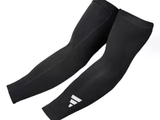 ADIDAS MANGA DE COMPRESIÓN NEGRO