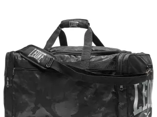 AC944 Bolsa Deportiva LEONE 1947 “Camo Black”