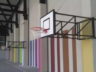 Canastas baloncesto y minibasket abatibles a pared “Palermo