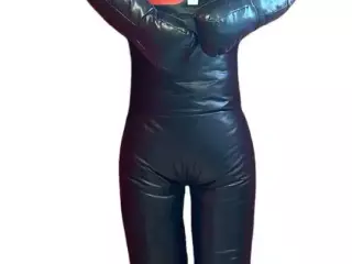 DUMMY "DEFENSA PERSONAL" ANATÓMICO ADULTO STRONGEST HERO