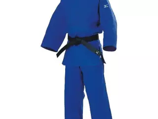 JUDOGI MIZUNO HAYATO AZUL GAMA MEDIA 550GR