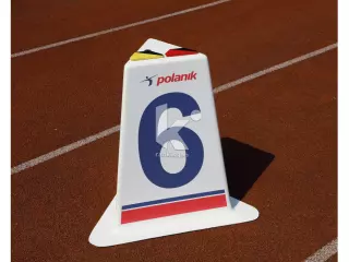 INDICADOR CALLE TRIANGULAR POLANIK (PK24) ATLETISMO CARRERAS