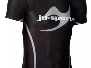 RASHGUARD BAJO GI PRO C18 NEGRO JUSPORTS CAMISETA COMPRESION