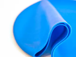 ULTRA MAX Gorro de natación