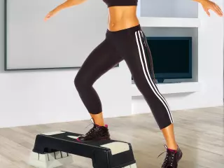Tabla de Step para Fitness Aeróbic Deporte y Gimnasia - Color Negro y Gris - Plástico - 76x29x12.5-22.5 cm