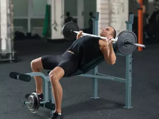 Banco de Pesas y Abdominales Ajustable para Fitness Negro y Plateado Acero PVC EVA 165x68x114 cm