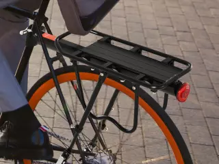 Portaequipajes con Reflector Rojo Soporte Posterior para Bicicletas para Maletas Revestimiento Inoxidable Carga 25 kg 58x39x14,5cm Negro