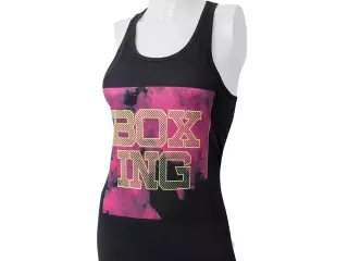 Camiseta Boxing Mujer. Pride