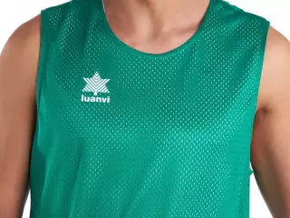 CAMISETA SIN MANGAS REVERSIBLE TRIPLE BALONCESTO BASKET