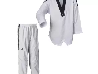DOBOK ADI-FIGHTER ECO (3 BANDAS) taekwondo