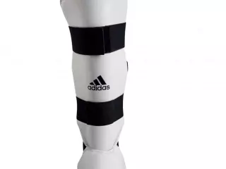 ESPINILLERA CON EMPEINE TKD ADIDAS FABRICADA EN CHINA ADITSP02 TAEKWONDO
