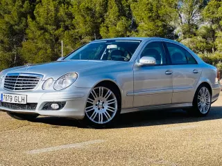MERCEDES-BENZ CLASE E 280 CDI – SPORTPAKET Carrocería W211 |