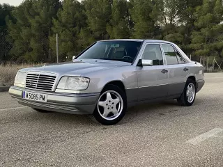 Mercedes-Benz E-300 Diesel Multiválvulas (atmosférico)