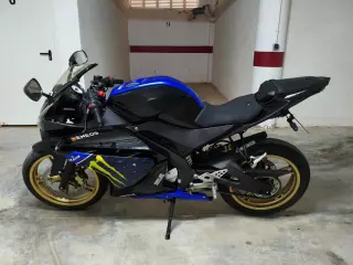 Yamaha  yzf