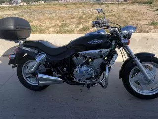 KYMCO VENOX 250 cc 2006 como nueva
