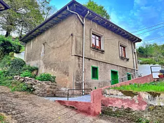 SE VENDE CASA DE ALDEA, CON HUERTO, EN ASTURIAS