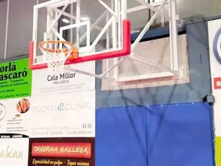 Juegos tableros baloncesto plegables a pared S/2.25m