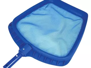 LIMPIADOR DE LÁMINA DE AGUA PISCINAS