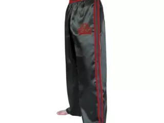 PANTALÓN FULL CONTACT Y KICK BOXING RASO NEGRO/ROJ0