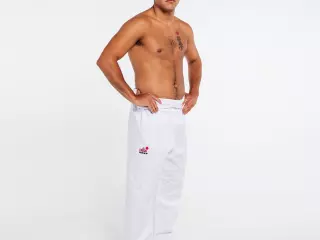 Pantalón Kyokushin ProWear. 7