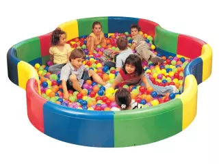 Piscina en forma de 8   Ref  43981000