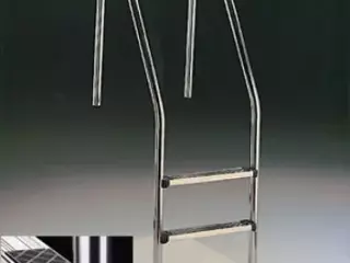 ESCALERA MODELO STANDARD PISCINAS