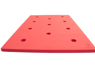 TAPIZ FLOTANTE 150X100X8 CM CON 11 AGUJEROS PARA CHURRO PISCINA. FLG-E.