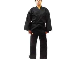 Traje karate negro de entrenamiento en algodón 100% de 12 onzas.HAPKIDO