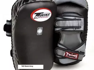 Twins Special TKP 7 Negro-Gris PAOS CURVOS MUAY THAI