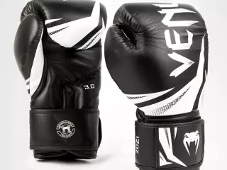 Venum Challenger Super Saver Boxing Gloves Negro-Blanco
