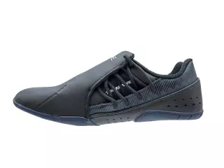 Zapatillas Entrenamiento Tomahawk. Negro. 37