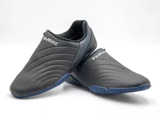 Zapatillas Entrenamiento Tomahawk. Negro. 43