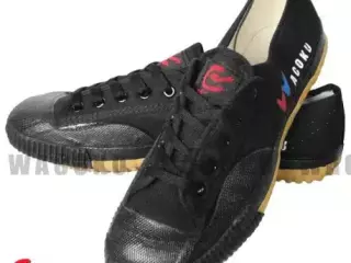 ZAPATILLAS WACOKU WUSHU / TAICHI NEGRO