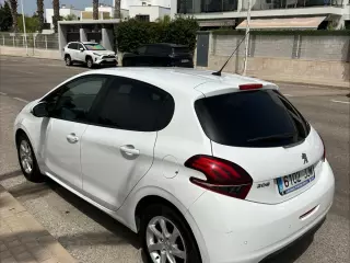 PEUGEOT 208 ACTIVE 75CV DIESEL
