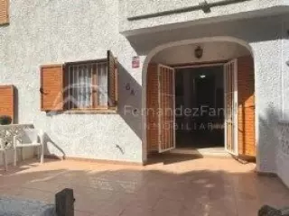 CHALET MUY CERCA PLAYA FLAMENCA EN ORIHUELA COSTA