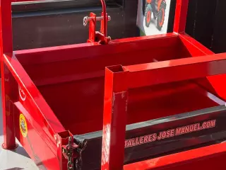 CAJON DE CARGA TJM 1,10M, SUSPENDIDO BASCULANTE
