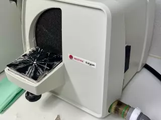 LABORATORIO PRÓTESIS DENTAL