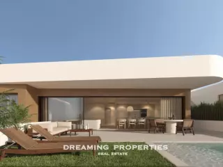 SINGLE-LEVEL VILLA FOR SALE IN DOLORES, ALICANTE
