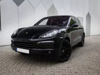 Se vende Porsche Cayenne 4.8 V8 400cv Full Equip