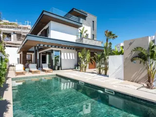 EXCLUSIVE VILLAS MINUTES FROM LA CALA DE MIJAS - FUENGIROLA