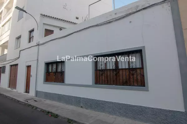 Casa Gran oportunidad de compra, dos viviendas en la capital