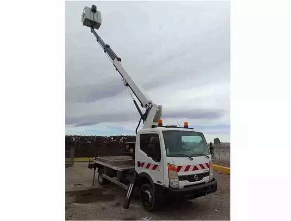 NISSAN CABSTAR 35.11 CON CESTA DE 18 M.